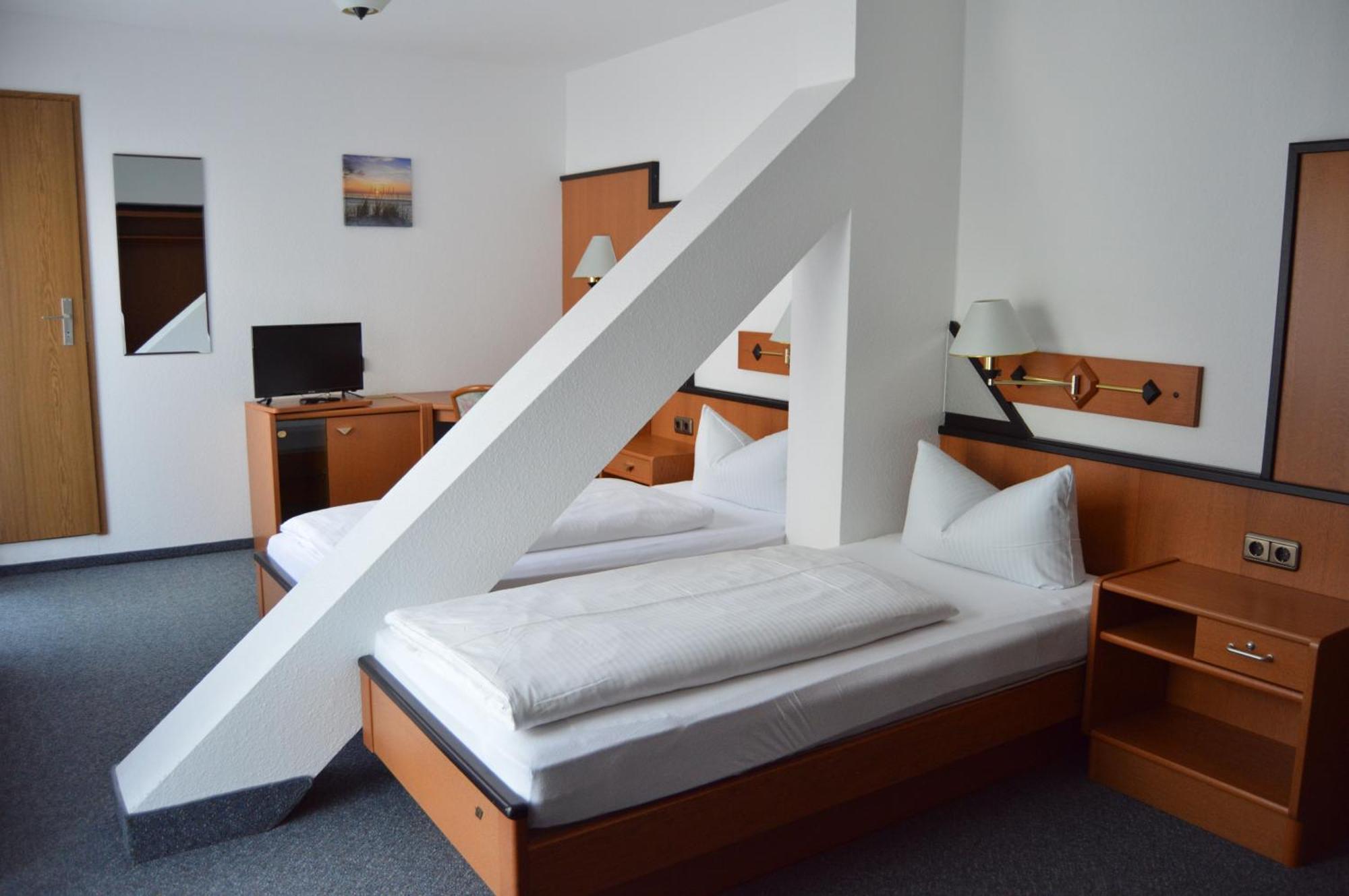 Gasthof-Pension Fraenkische Schweiz Obertrubach Extérieur photo