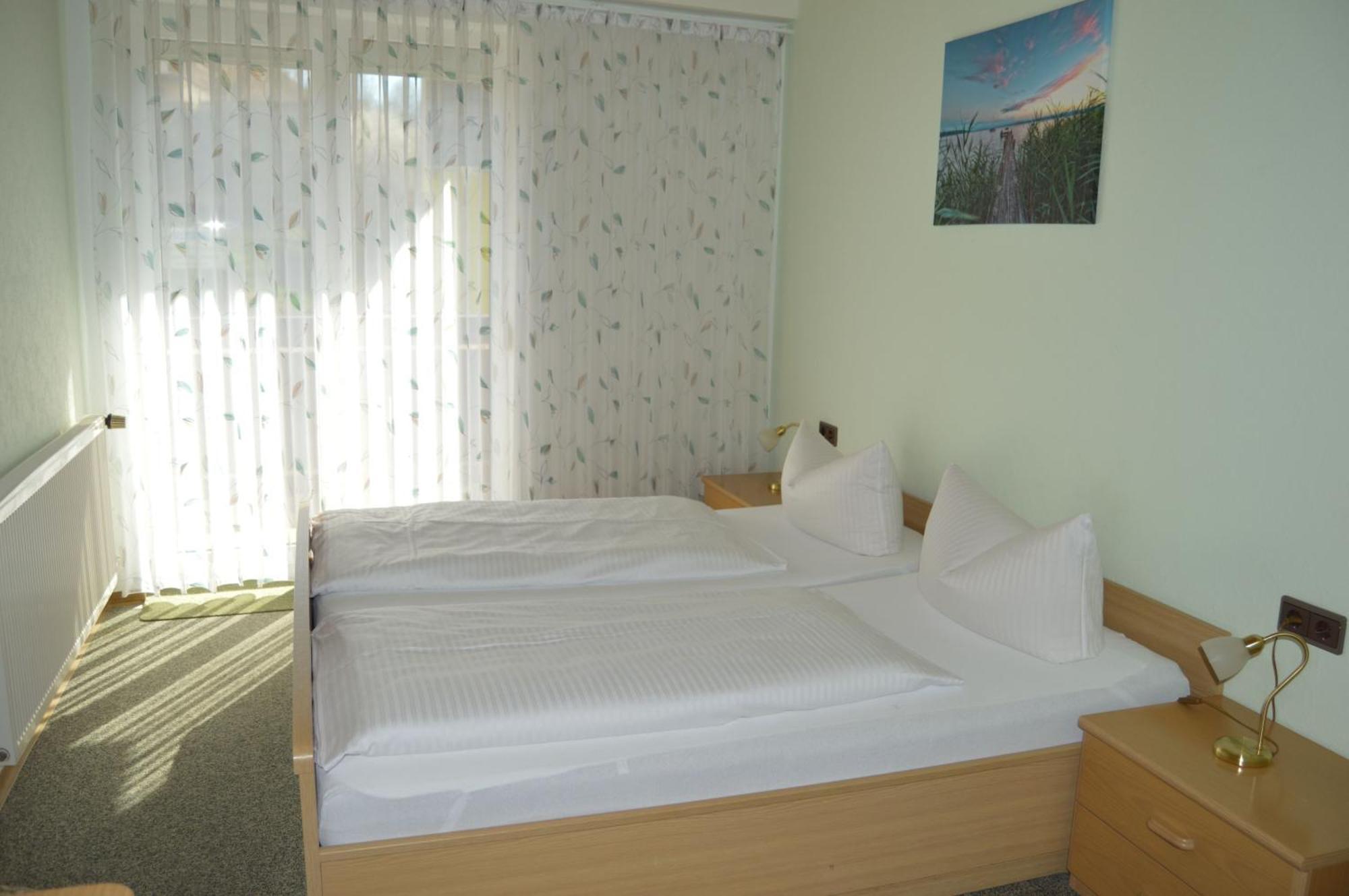 Gasthof-Pension Fraenkische Schweiz Obertrubach Extérieur photo